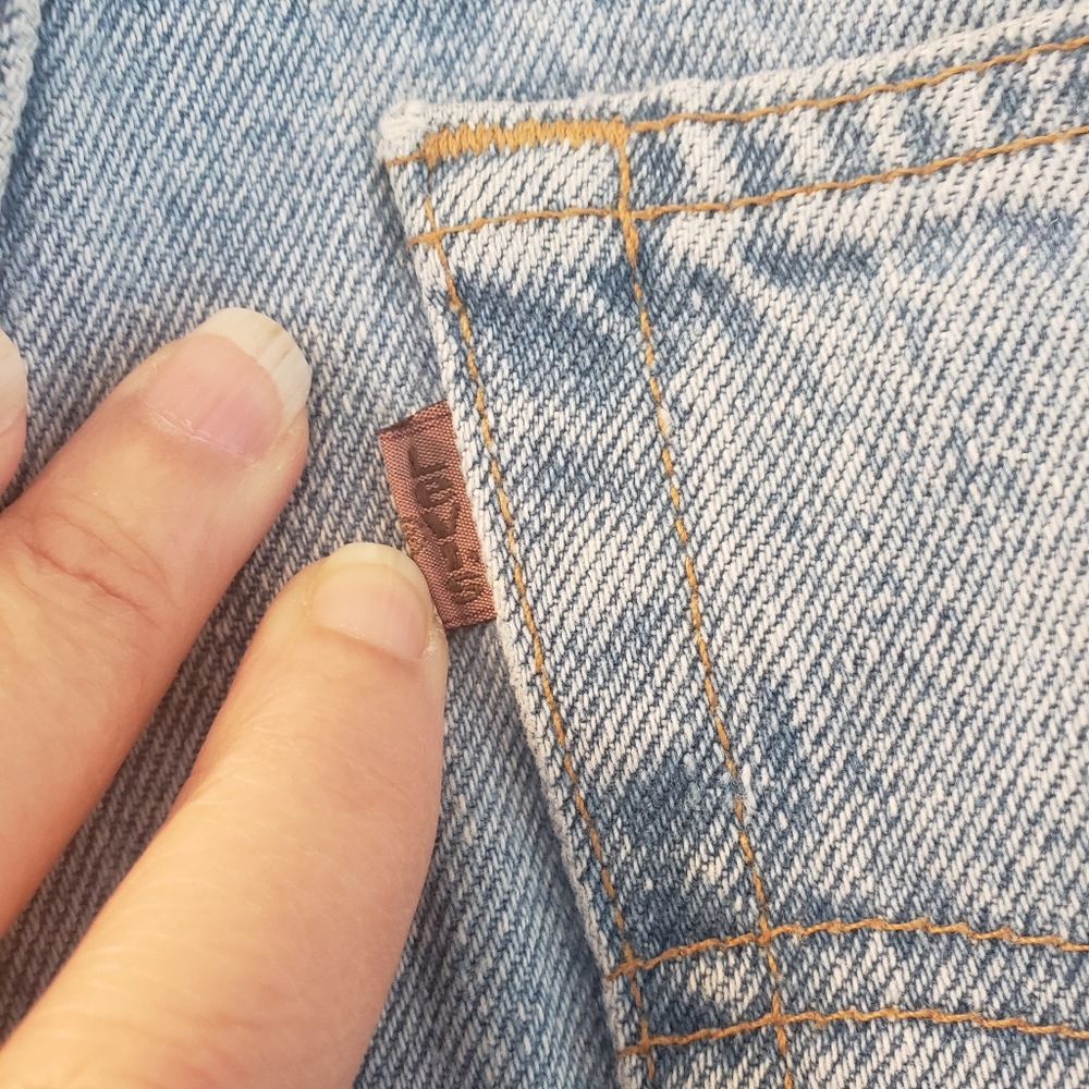 Vintage loose fit Levi's size 34/30 made in USA - Picture 7 of 10